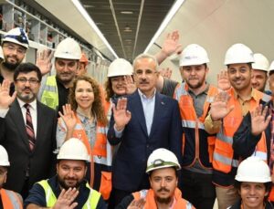 Halkalı-İstanbul Havalimanı Metro hattını 2024 yılı sonunda açmayı hedefliyoruz