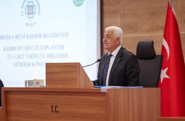 CHP’li Muğla Büyükşehir Belediye Başkanı Osman Gürün yerel seçimlerde aday olmayacağını açıkladı