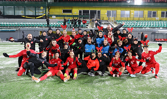 Kadın A Milli Takımımız, Litvanya’yı 4-0 Yendi, 5’te 5 Yaptı